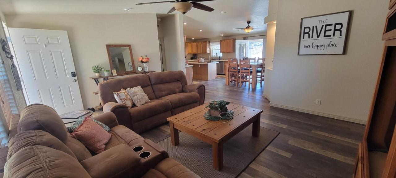 Parker Strip Pool House With Game Room! 外观 照片
